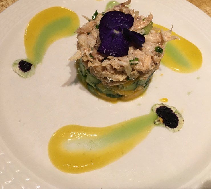 Crab salad with mango and cucumber.