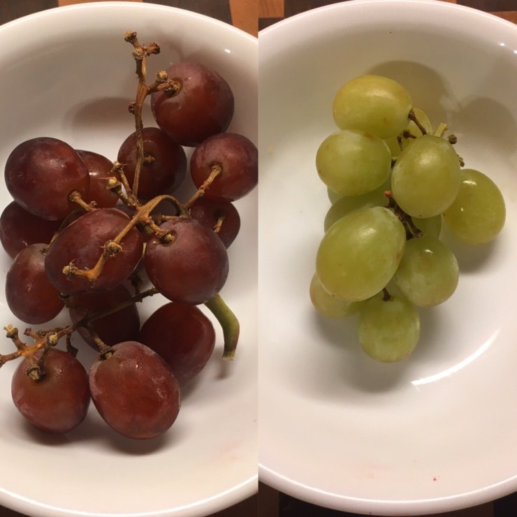 Red and green grapes.