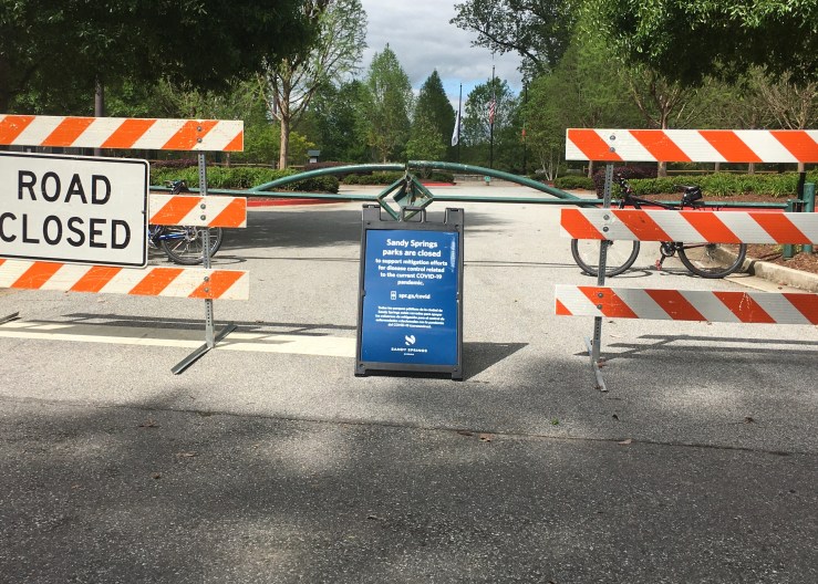 Sandy springs parks closed sign.