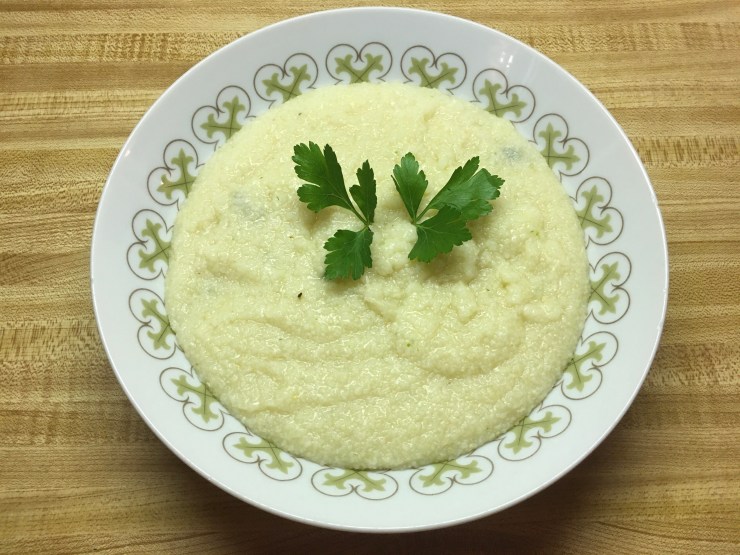 A bowl of polenta.