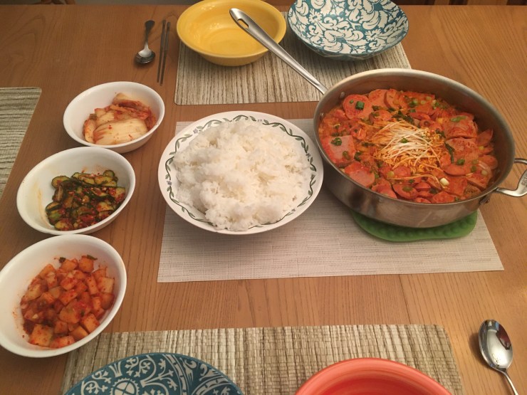 Bu Dae chi Gae and side dishes