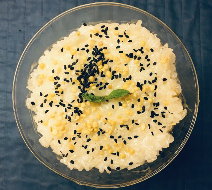 Top of mango sticky rice parfait.